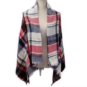 NWT Hana Plaid Fringe Shawl